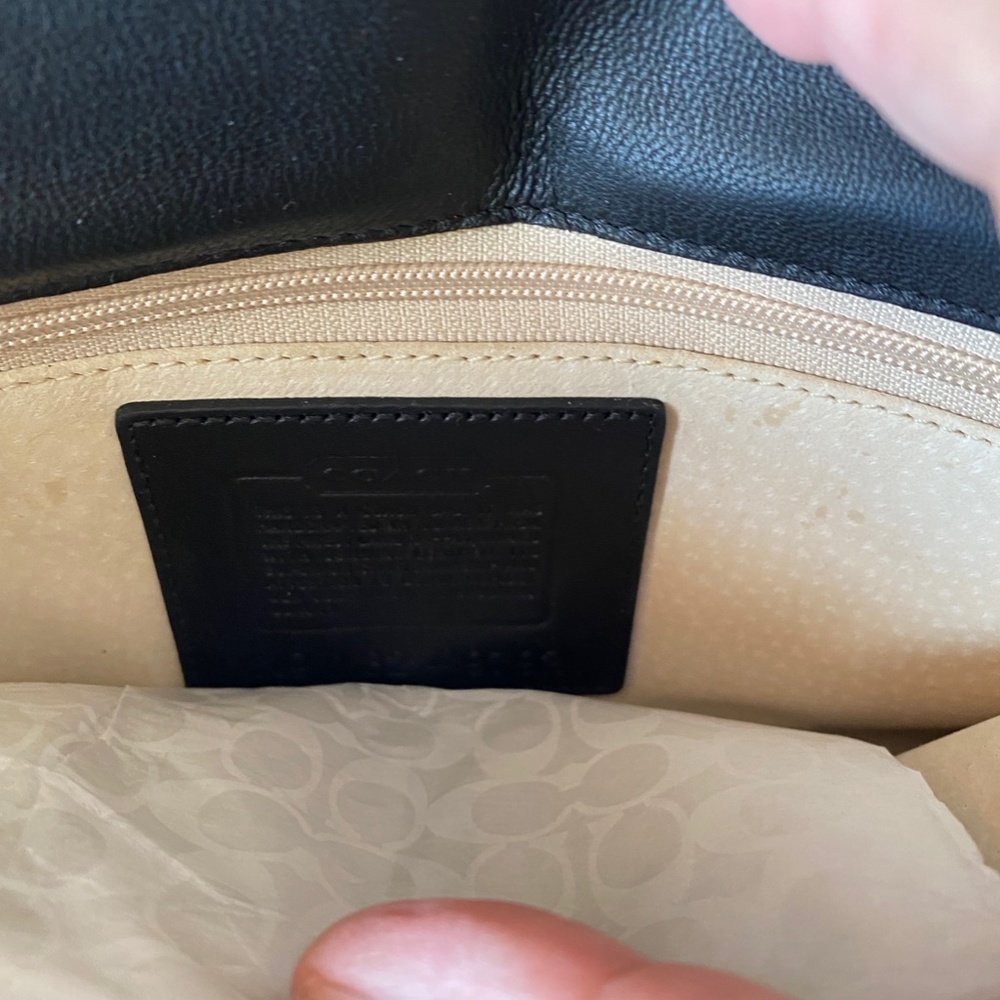 Coach Clutch/Wristlet Black Leather with Silver tone Buckle Detail - Picture 7 of 9